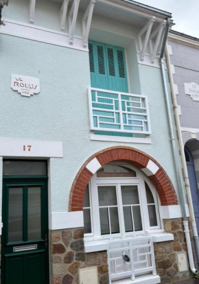 30 m plage Le Roulis classée 3 étoiles, jolie maison entièrement rénovée en 2024
